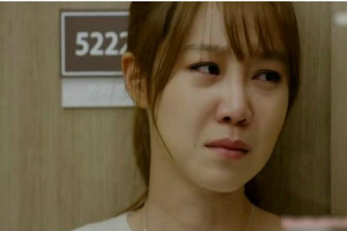 Vác bụng bầu vượt mặt đi đánh ghen, tôi chết điếng khi giáp mặt nhân tình của chồng