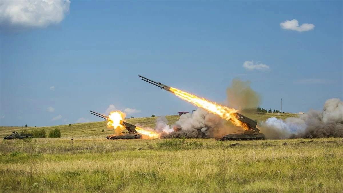 Các hệ thống phun lửa hạng nặng Nga đã chứng tỏ uy lực và hiệu quả chiến đấu cao; Nguồn: profile.ru