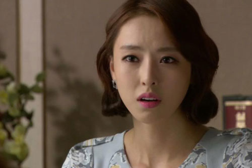 Đêm tân hôn ác mộng chỉ vì cuộc gọi chúc phúc của người yêu cũ