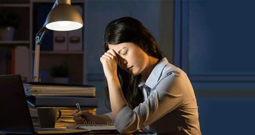 Duy trì 6 thói quen xấu này thường xuyên sẽ khiến sức khỏe của bạn suy yếu nhanh chóng