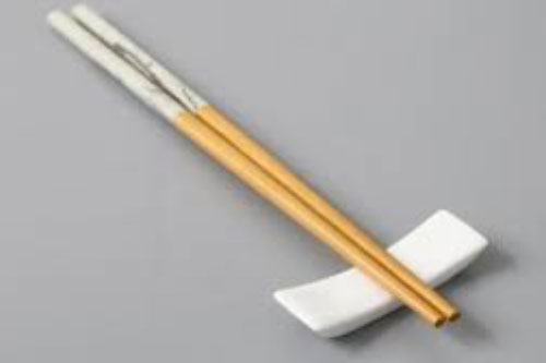 Những loại đũa tuyệt đối không nên dùng kẻo làm hại sức khỏe, sinh ra chất gây ung thư