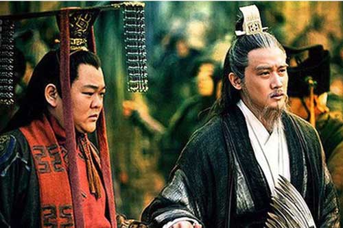 Gia Cát Lượng vừa qua đời, Lưu Thiện liền sai người đi kiểm tra tài sản: Kết quả khiến hậu chủ Thục Hán đập bàn tức giận