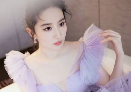 Lưu Diệc Phi 'mình hạc sương mai' đúng chuẩn tiên nữ