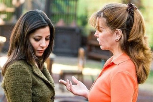 Mẹ chồng khuyên hàn gắn, con dâu nói một câu khiến cả nhà chồng 'im như thóc'