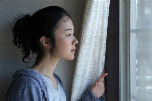 Chửa vượt mặt chật vật "phục kích" để đánh ghen chồng tôi chết lặng khi nhìn thấy cảnh tượng bên trong căn phòng ấy