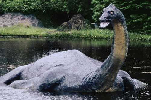 Quái vật hồ Loch Ness lại gây xôn xao khi xuất hiện ở Nga