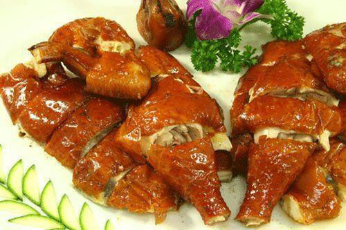 Làm gà quay bằng lò vi sóng siêu đơn giản