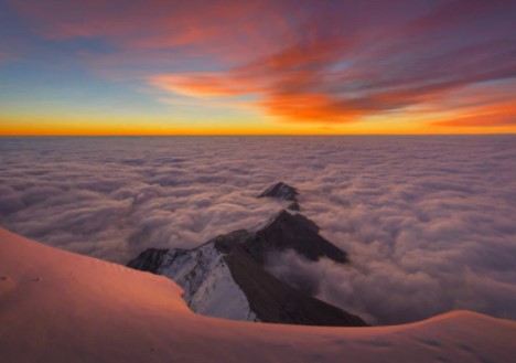 Sửng sốt trước vẻ đẹp hút hồn của thiên nhiên chụp từ đỉnh Alps