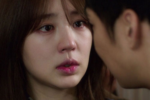 Đổi trộm tên trong máy điện thoại chồng, ngay đêm hôm ấy anh nhắn tin hẹn tôi đi nhà nghỉ