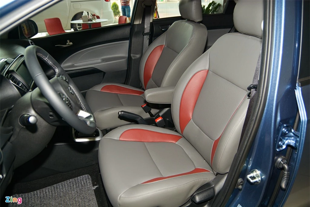 So sanh Mitsubishi Attrage CVT Premium va Kia Soluto AT Luxury anh 13