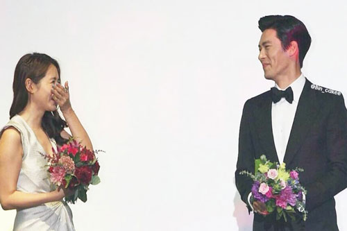 Công ty của Hyun Bin và Son Ye Jin đồng loạt lên tiếng về thời điểm đám cưới