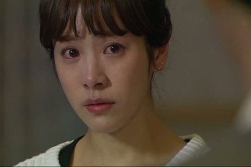 Cô dâu mới tan nát ruột gan trước tuyên bố "đòi quyền lợi" xanh rờn của chồng ngay đêm tân hôn