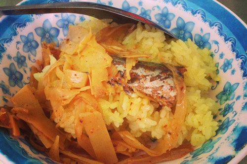 Xôi măng: Đặc sản “độc-lạ” của Kon Tum