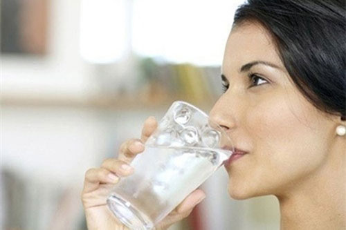 5 cách giải nhiệt cơ thể sai lầm nhiều người mắc phải