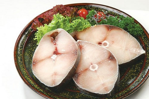 Những loại cá bà bầu không nên ăn kẻo hại thai nhi