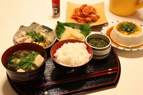 Những món có "chết đói" cũng không ăn vào buổi tối