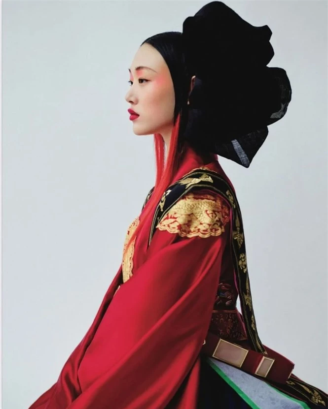 Loạt mỹ nhân Hàn đẹp như cổ tích trong trang phục truyền thống hanbok - ảnh 15