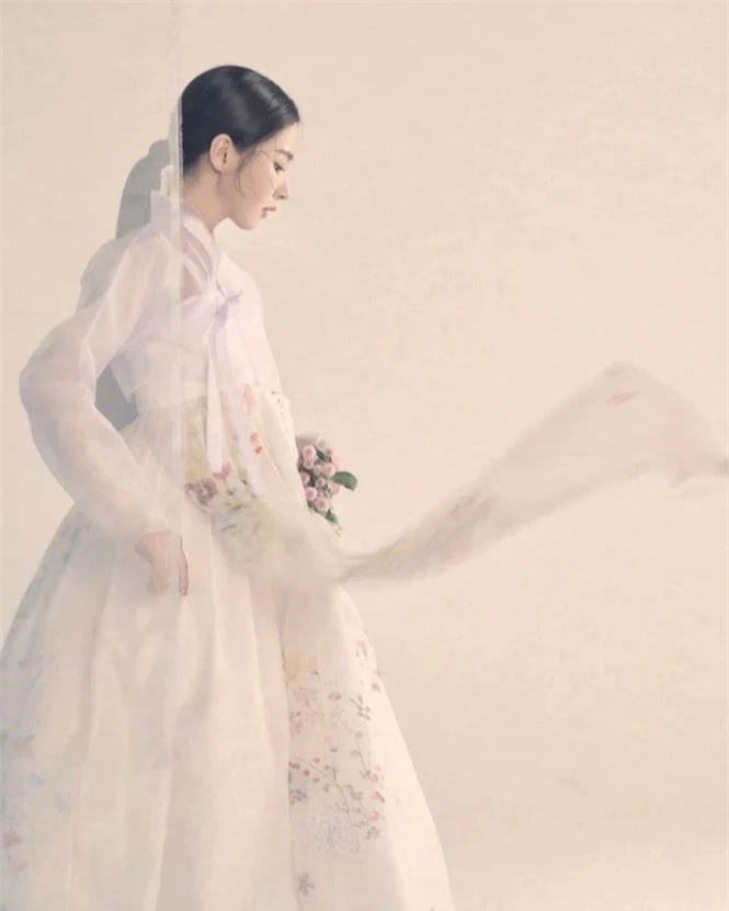 Loạt mỹ nhân Hàn đẹp như cổ tích trong trang phục truyền thống hanbok - ảnh 6