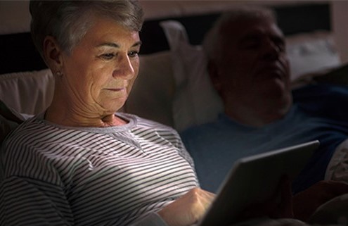 Đây là những thói quen không ngờ khiến não bị hủy hoại, lão hóa nhanh chóng