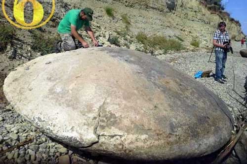 Phát hiện đĩa bay của người ngoài hành tinh hàng triệu năm tuổi tại Nga