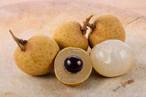 6 lo&#x1EA1;i tr&#xE1;i c&#xE2;y tr&#x1EBB; nh&#x1ECF; kh&#xF4;ng n&#xEA;n &#x103;n nhi&#x1EC1;u