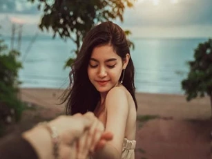 5 chiêu bí mật làm tăng sức quyến rũ của phụ nữ trong mắt đàn ông