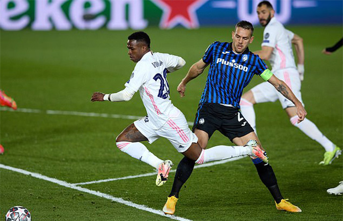 Điểm nhấn Real Madrid 3-1 Atalanta: Kền kền già dơ chờ đối thủ tự mắc sai lầm