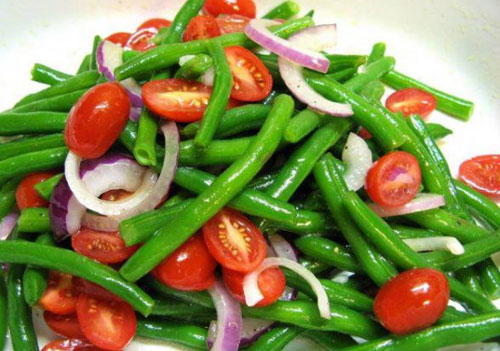 Ăn đậu cô ve xào, 6 người trong một gia đình bị ngộ độc phải nhập viện gấp