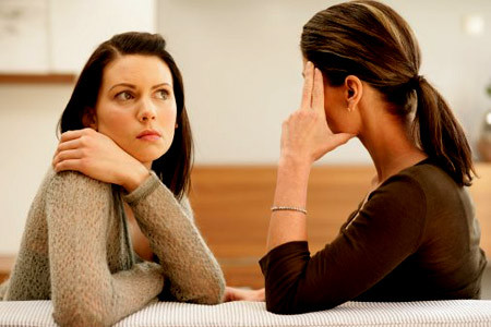 Xử sao với em chồng hay xin xỏ