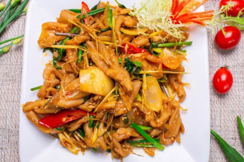 2 món ngon lạ miệng với chân vịt