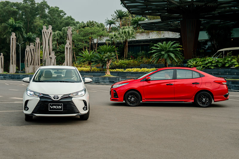 Lượng tiêu thụ ô tô giảm thê thảm khi hết ưu đãi thuế trước bạ