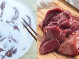 Dùng thứ này để rửa gan lợn: Độc tố được loại bỏ, hết hẳn mùi hôi