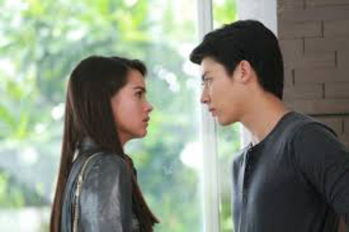 Đến nhà gái dạm ngõ, bố vợ tương lai "quay xe" khét lẹt khiến gia đình tôi choáng nặng