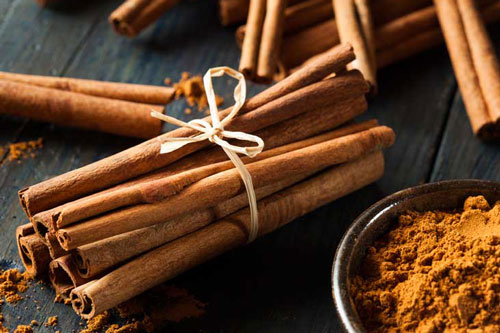 7 lợi ích thần kì với sức khỏe nếu bạn uống trà quế mỗi ngày