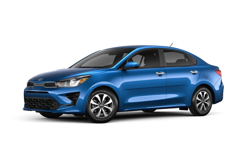 5. Kia Rio Sedan (giá khởi điểm: 15.850 USD).