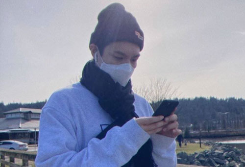 Lee Min Ho tái xuất sau thời gian cách ly tại Canada, đăng ảnh sương sương cũng hút hàng triệu 'like'