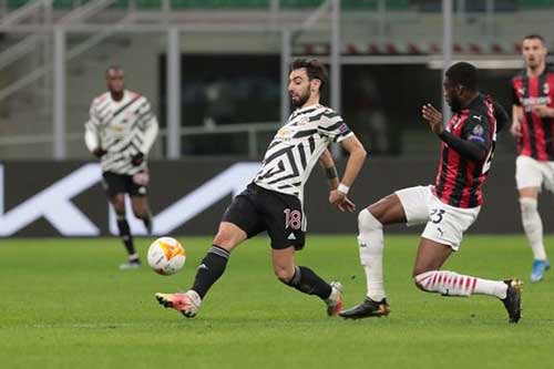 Điểm nhấn Milan 0-1 MU: Khác biệt từ 'siêu dự bị' Pogba