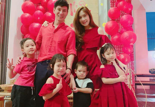 Bà xã Lý Hải tiết lộ bí quyết lên đồ cho cả gia đình vừa sành điệu vừa tiết kiệm