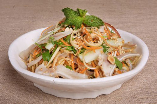 2 cách làm nộm tai heo ngon giòn sần sật, cả nhà thích mê