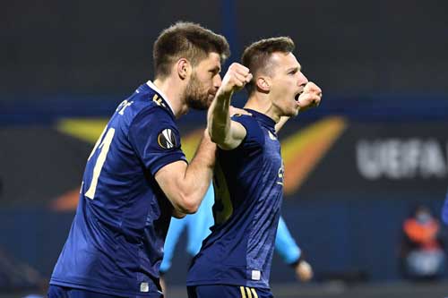 Điểm nhấn Dinamo Zagreb 3-0 Tottenham: Mourinho thất bại trước đội bóng có HLV ở trong... tù