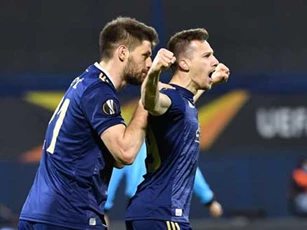 Điểm nhấn Dinamo Zagreb 3-0 Tottenham: Mourinho thất bại trước đội bóng có HLV ở trong... tù