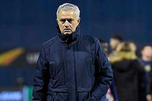 Mourinho trở thành HLV dễ bị sa thải nhất Ngoại hạng Anh