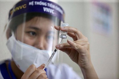 Việt Nam sẽ triển khai “hộ chiếu vaccine” trên tinh thần an toàn trên hết