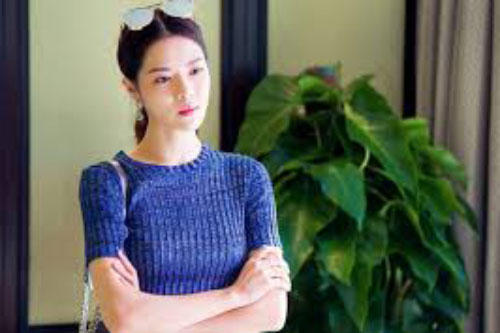 Bị mẹ chồng tương lai chê bai 'già còn đòi gặm cỏ non', tôi lật ngược tình thế chỉ bằng một tin nhắn ngắn gọn