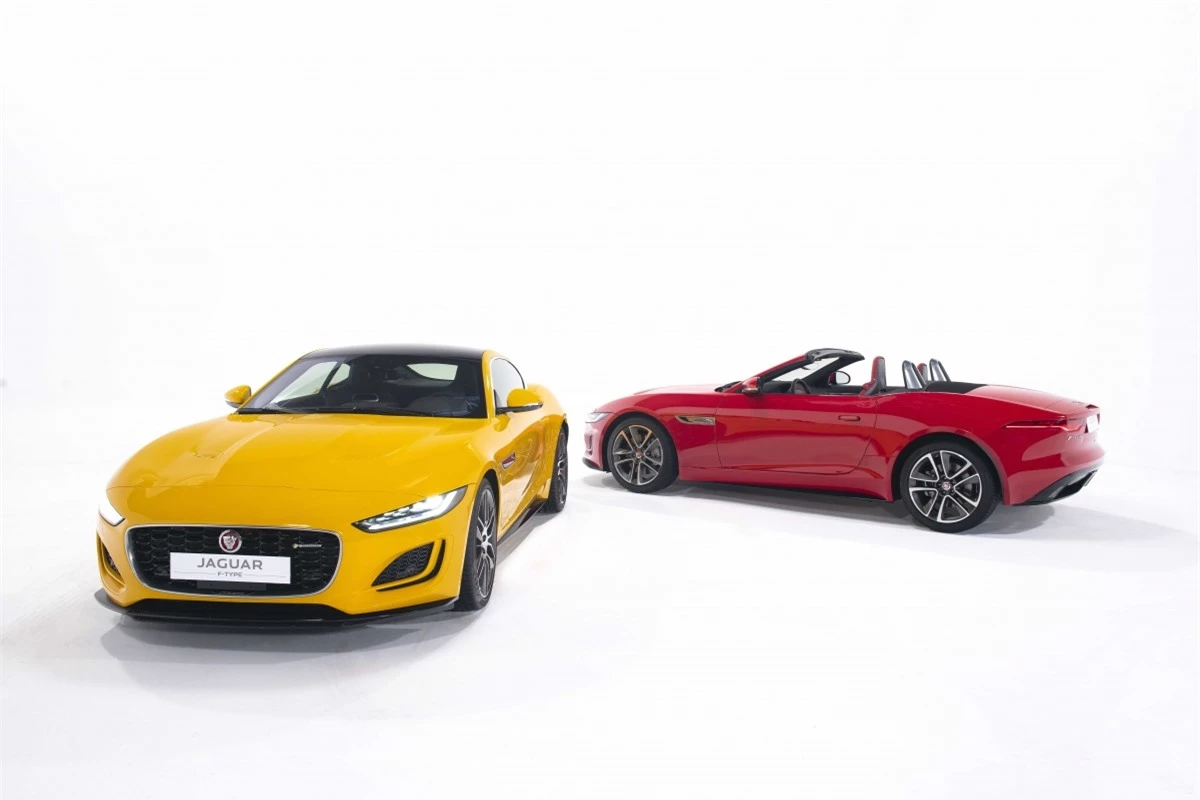 Ngày 9/3 vừa qua, Phú Thái Mobility, đơn vị phân phối Jaguar Land Rover tại Việt Nam đã chính thức ra mắt hai mẫu xe thể thao Jaguar F-Type và F-Type Convertible.