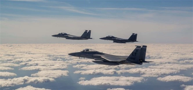 Không quân Mỹ tiếp nhận ‘Đại bàng thép’ F-15EX đầu tiên - ảnh 5