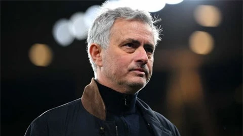 Mourinho sẽ bị Tottenham sa thải nếu không làm được 1 điều