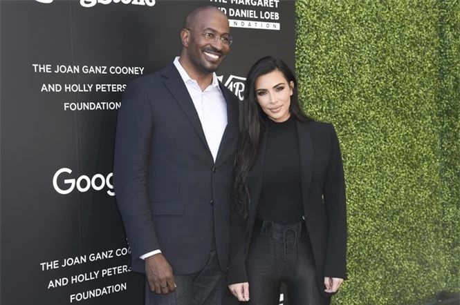 Thực hư Kim Kardashian có tình mới, giành quyền nuôi con với Kanye West - ảnh 2