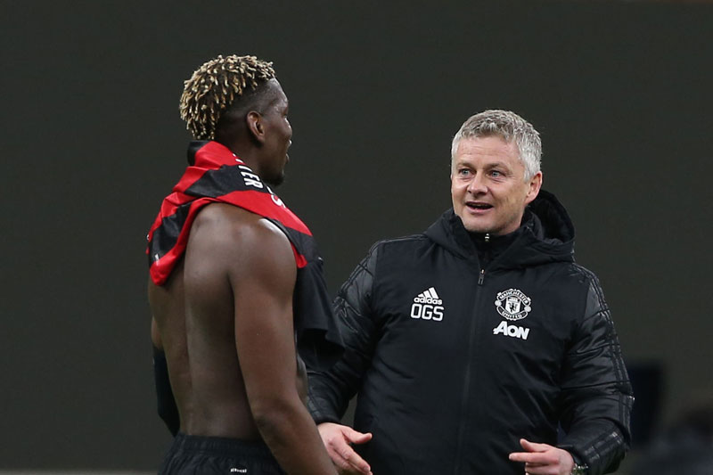 Solskjaer thuyết phục Pogba ký hợp đồng mới sau trận MU thắng Milan