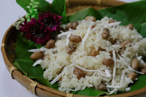 Ăn xôi buổi sáng vừa ấm bụng vừa no lâu nhưng có 5 nhóm người nên tránh xa